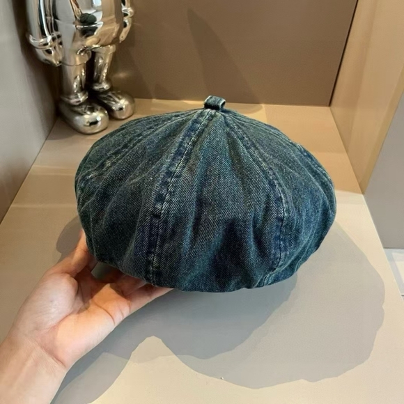 Prada Beret Hat - Picture 4 of 9